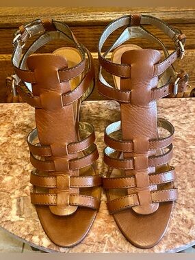 NINE WEST Gladiator Heech Double Ankle Strap Sandals - Tan; size 9.5M; Leather.